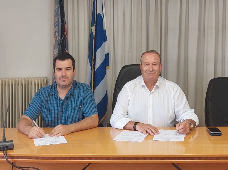 Κατεδαφίζεται ο παλιός υδατόπυργος στα Μάγγανα