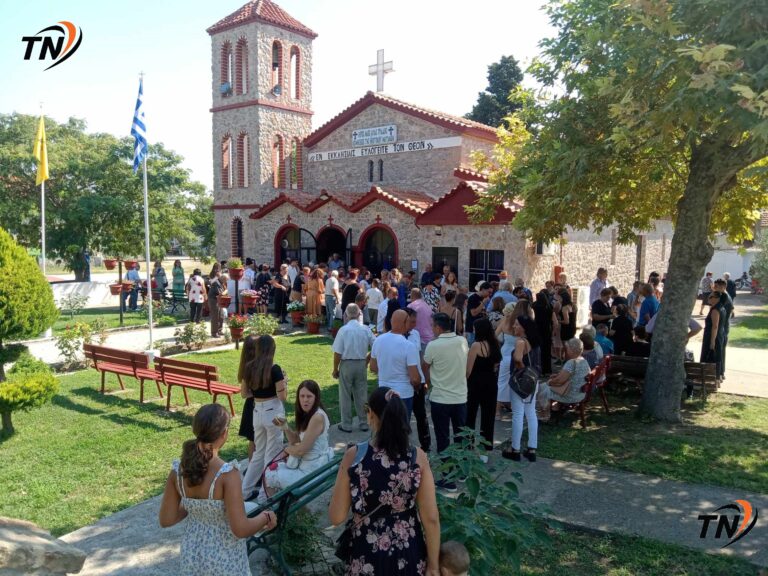 Μάγγανα – Πανηγυρική θεία λειτουργία της Κοίμησης Της Θεοτόκου