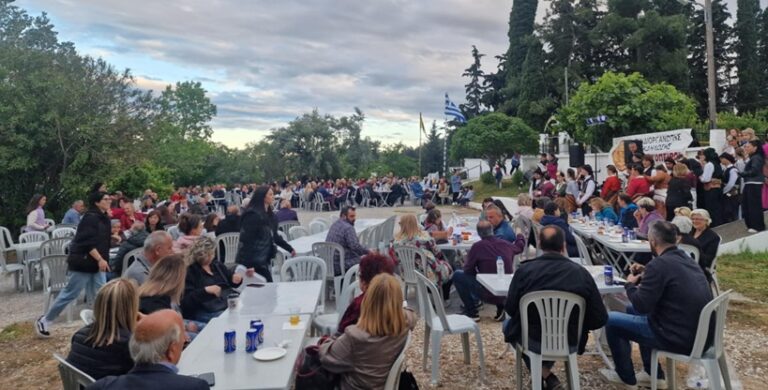 Κέφι και παράδοση στην “Γιορτή Ωτίων” στην Νέα Αμισσό