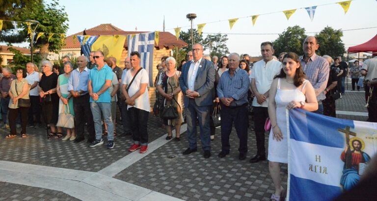 Με λαμπρότητα γιορτάστηκε η εορτή του Αγίου Πνεύματος στα Μάγγανα