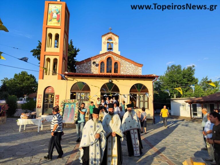 Λεύκη – Με παραδοσιακό γλέντι “Στο πανηγύρι του χωριού” η εορτή των πολιούχων του χωριού Αγίων Αποστόλων Πέτρου και Παύλου